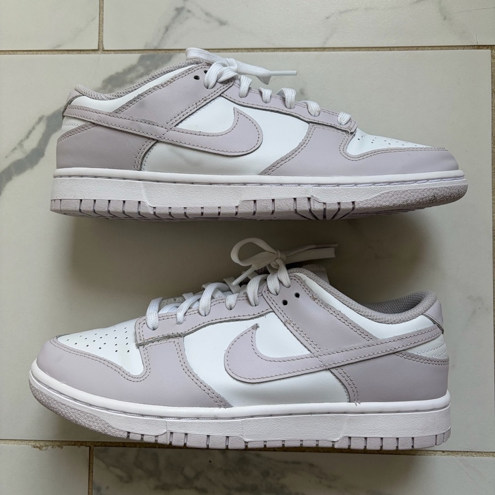Nike Dunk Low Venice Women's Size 9 White Light Violet Purple Used
